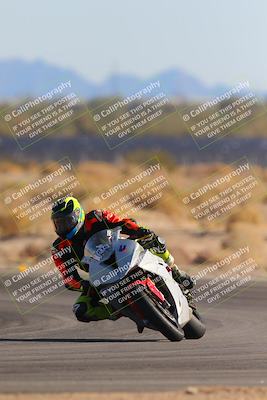 media/Dec-14-2023-Racers Edge (Thu) [[2b7ed58cb2]]/B Group/Session 4 (Turn 16)/